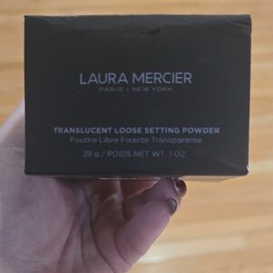 Laura Mercier Translucent Loose Setting Powder - Black Box